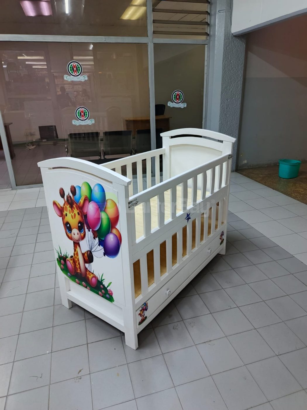 2 x 4 ft Wooden Baby Cot