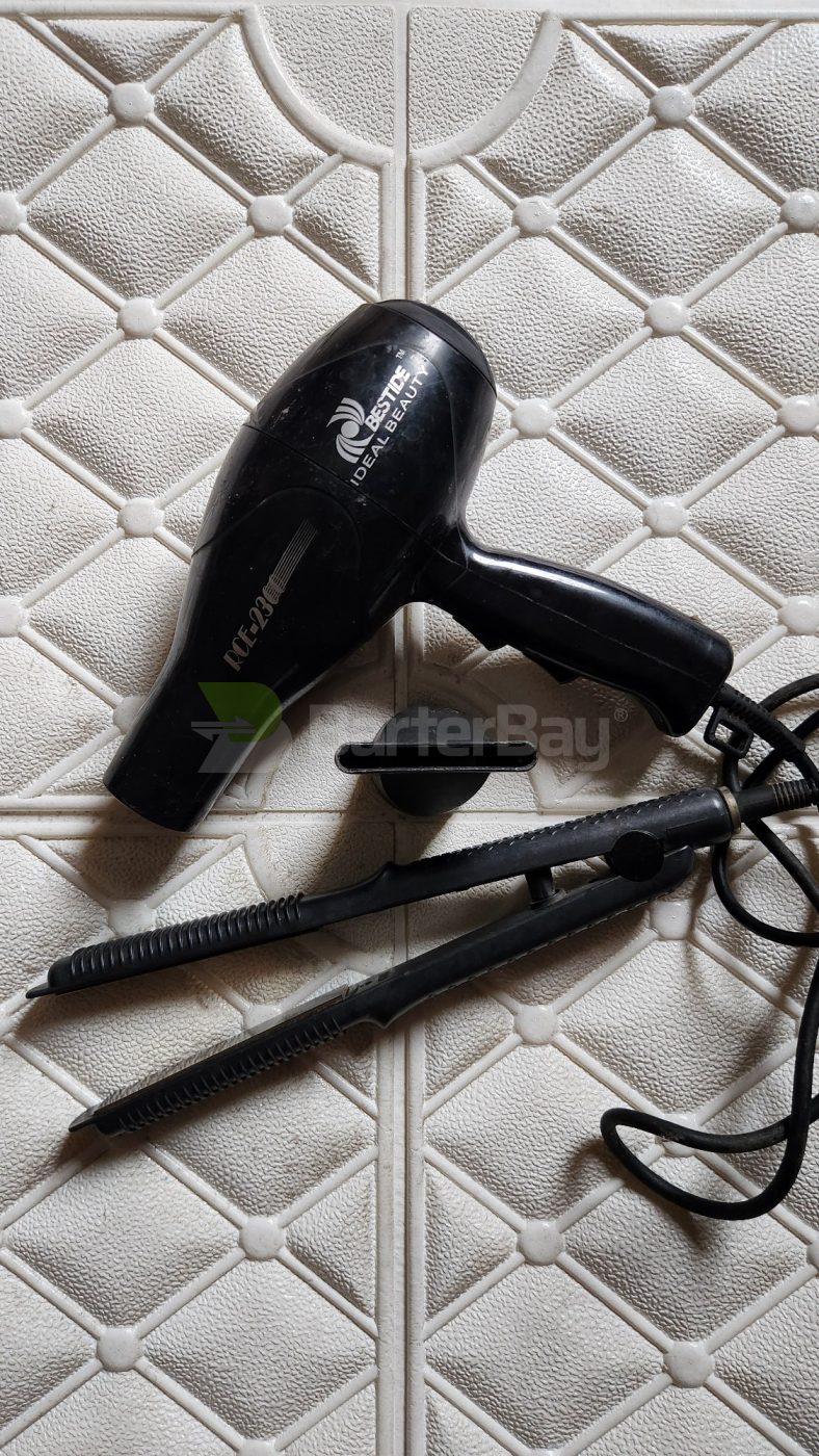 Hair Dryer and Stretcher. Good Quality